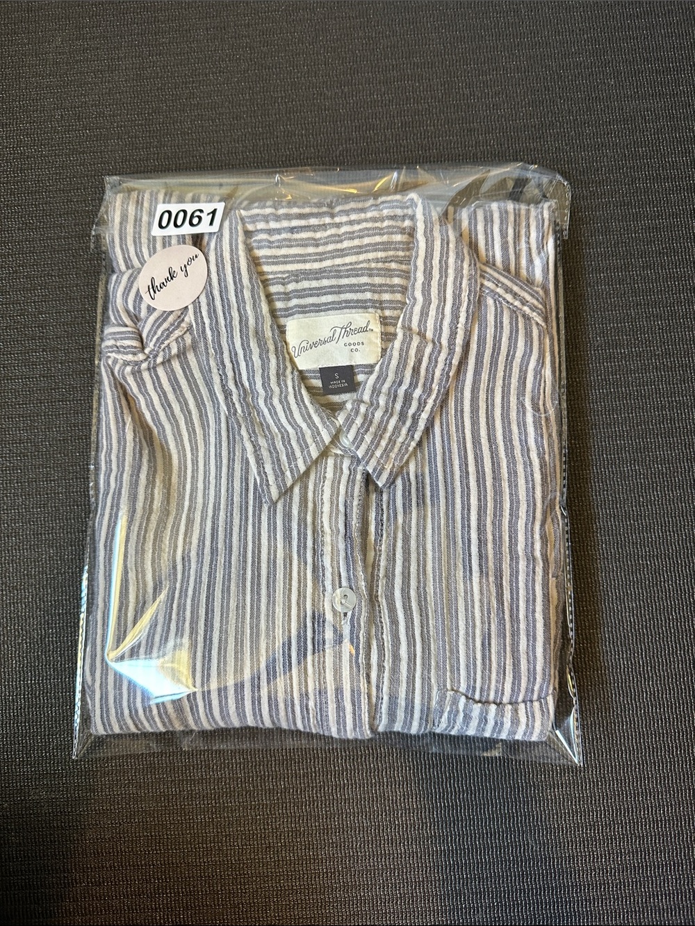 Universal Thread Striped Long-Sleeve Button-Down Shirt Women's S - Picture 5 of 5